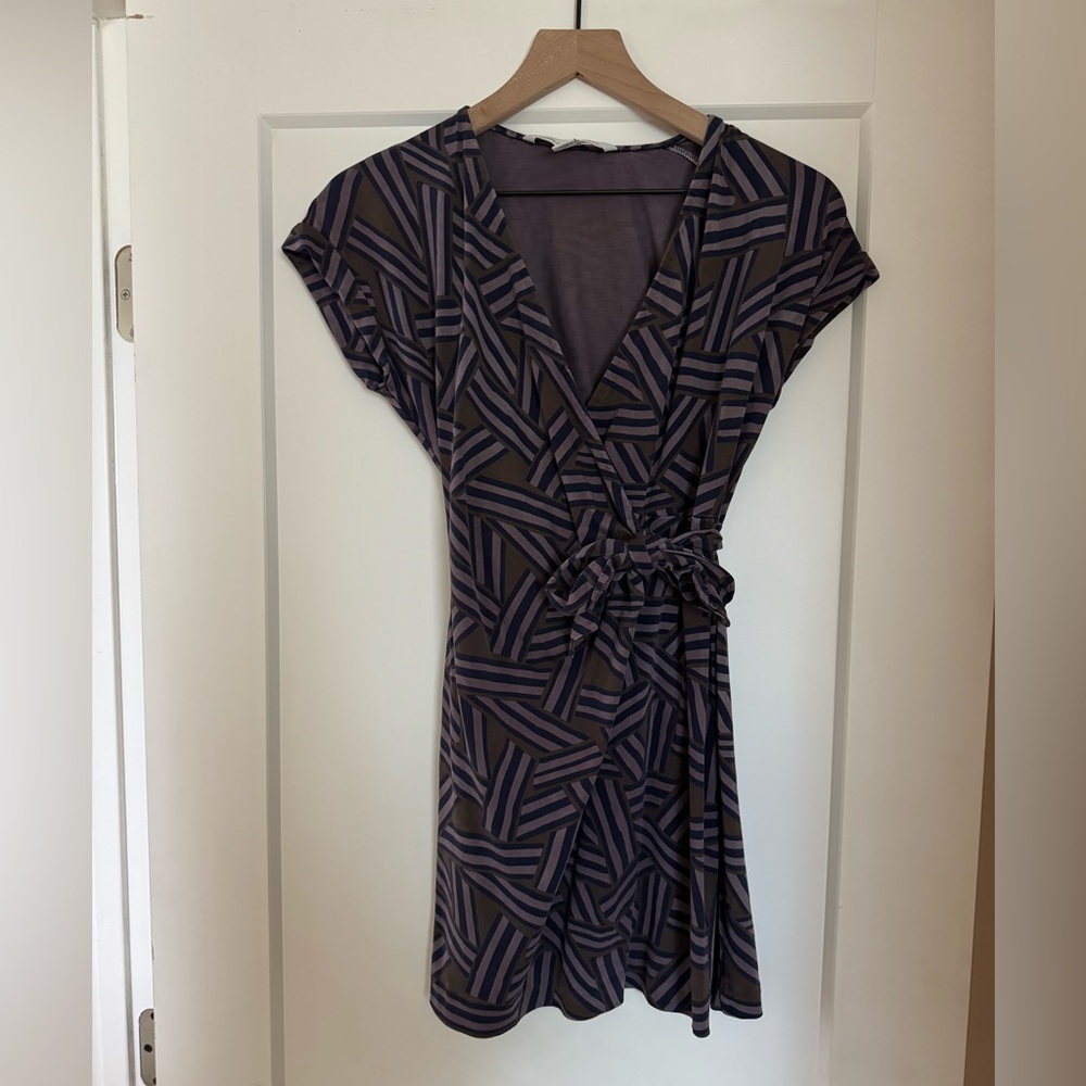Diane von furstenberg wrap dress